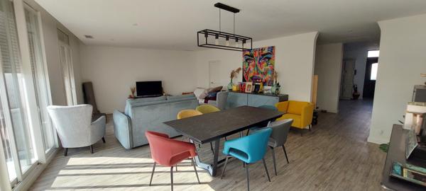 Ponteilla (66300) GRANDE MAISON DE VILLAGE AVEC GRANGE ATTENANTE