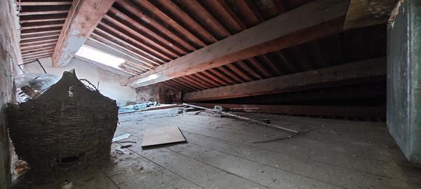 Ponteilla (66300) GRANDE MAISON DE VILLAGE AVEC GRANGE ATTENANTE