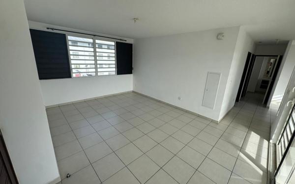 Appartement à vendre    3 pièces • 62,15 m2 Cayenne