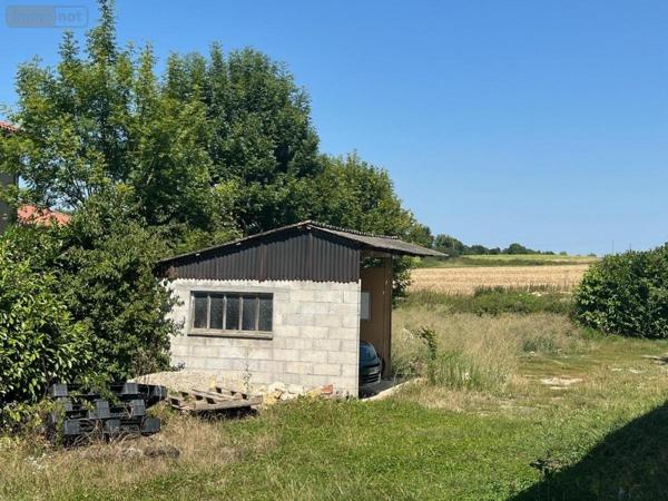 Terrain à Batir à vendre à Villieu-Loyes-Mollon dans l'Ain (01800), ref : 01067-887