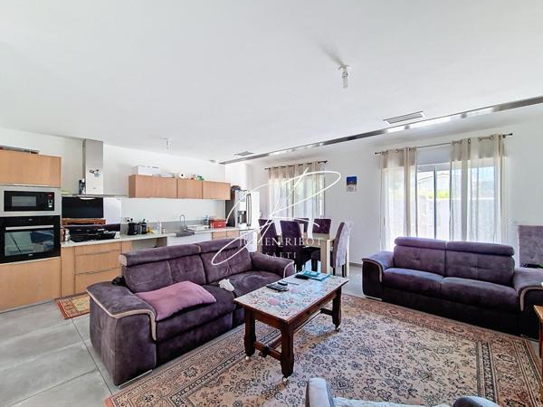 Maison T3 2 chambres 66 m², normes PMR, garage