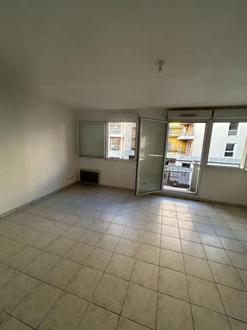 Appartement Rouen 2 pièce(s) ideal investisseur rouen parking couvert balcon