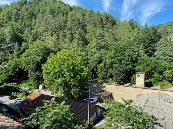 Appartement à louer à Vals-les-Bains (07600)