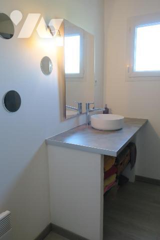 Maison T6 - Piscine - 2 Terrasses - Dépendance - Jardin. 848 m² cadastré.