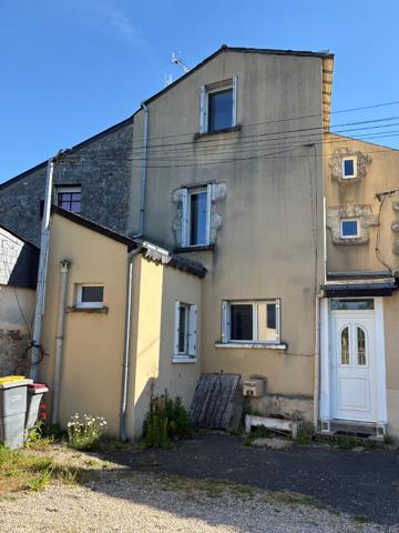 Maison Bauge En Anjou 87.69 m2