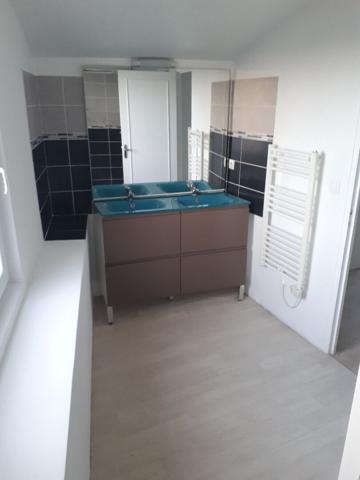 Maison Bauge En Anjou 87.69 m2
