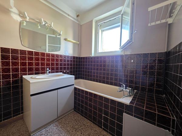 Appartement Dijon 3 pièce(s) 61.88 M2