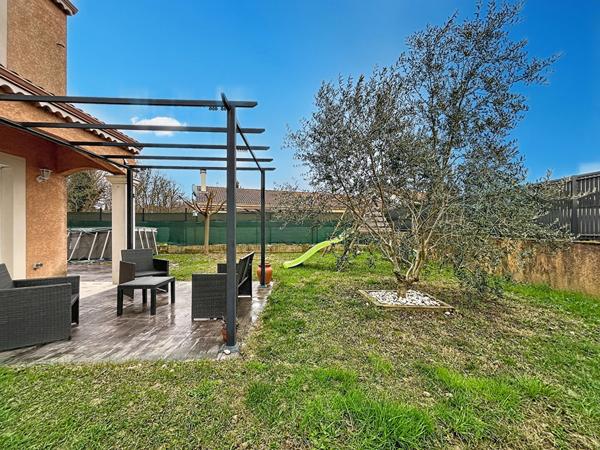 EXCLUSIVITE - MAISON DE 85 M² SUR 392 M² DE TERRAIN