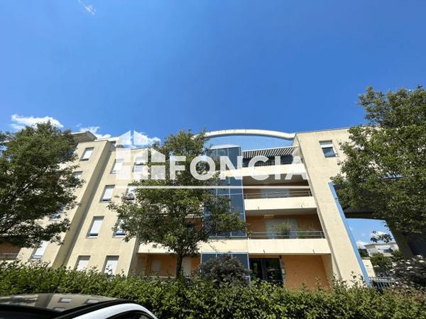 Location Appartement 3 pièces 68.9 m² - 12 PLACE GRANVILLE Dijon 21000