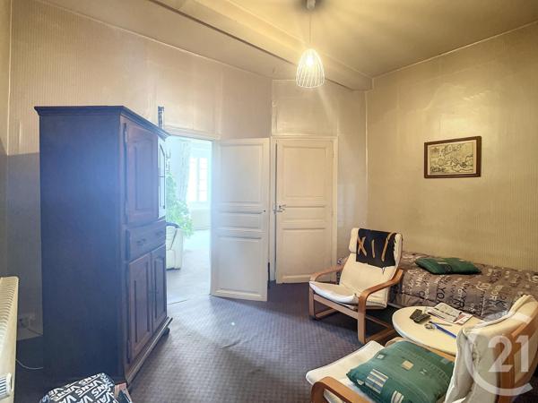 immeuble à vendre  1230 m2 ST GIRONS - 09