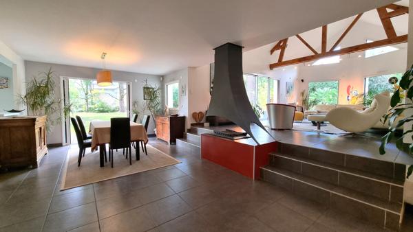 Maison Sautron 230 m2 - Vallée du Cens - 6chb