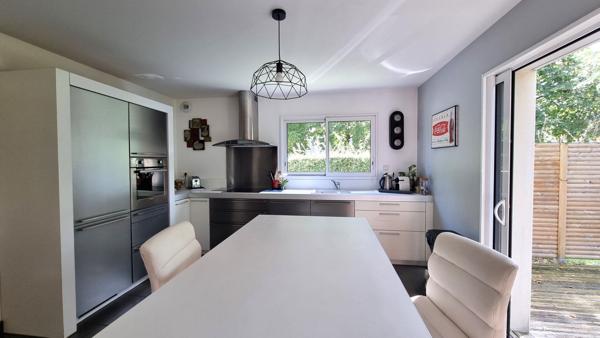 Maison Sautron 230 m2 - Vallée du Cens - 6chb