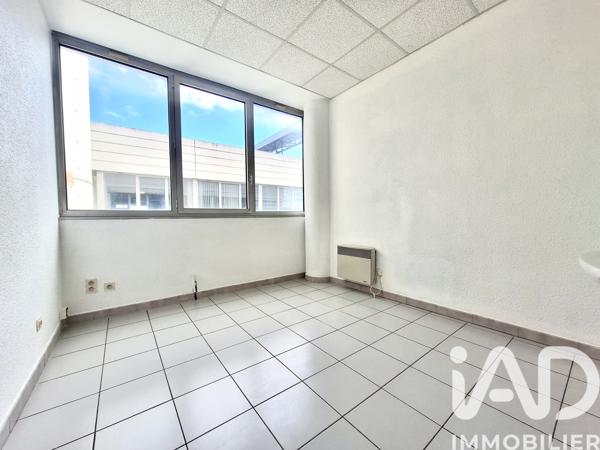 Murs commerciaux  à vendre 68,58 m² Nîmes