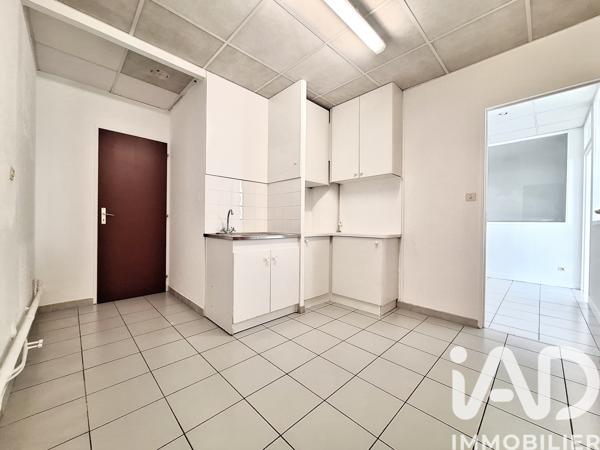 Murs commerciaux  à vendre 68,58 m² Nîmes