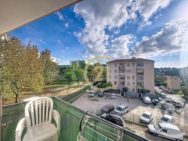 Appartement T4 à vendre  4 pièces - 60,81 m 2   CANNES LA BOCCA  - 06