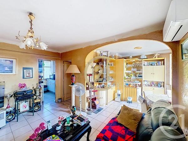 Appartement T4 à vendre  4 pièces - 60,81 m 2   CANNES LA BOCCA  - 06