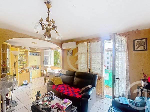 Appartement T4 à vendre  4 pièces - 60,81 m 2   CANNES LA BOCCA  - 06