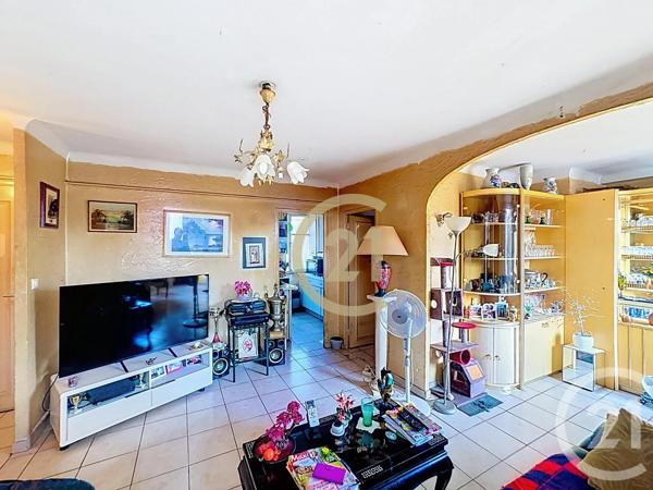 Appartement T4 à vendre  4 pièces - 60,81 m 2   CANNES LA BOCCA  - 06