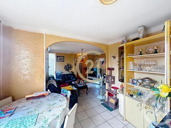 Appartement T4 à vendre  4 pièces - 60,81 m 2   CANNES LA BOCCA  - 06