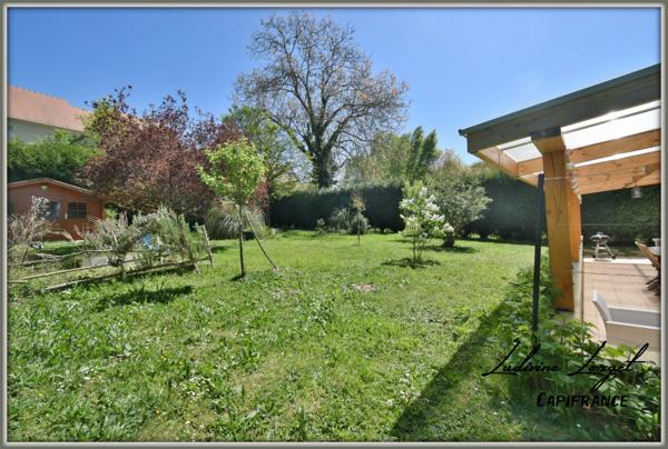 Maison traditionnelle de 2003 à vendre sans travaux à 5min de CHATEAU THIERRY (02) au pied de l’A4- 5 pièces-98 m²- vivable de plain-pied- 4 chambres (1 traversante)-Garage - Cabanon - Terrain 1213m2