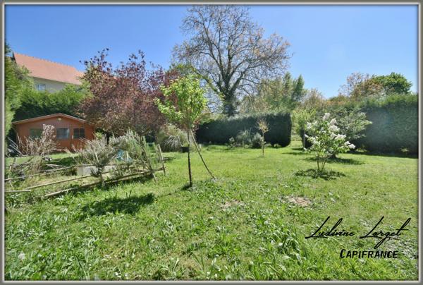 Maison traditionnelle de 2003 à vendre sans travaux à 5min de CHATEAU THIERRY (02) au pied de l’A4- 5 pièces-98 m²- vivable de plain-pied- 4 chambres (1 traversante)-Garage - Cabanon - Terrain 1213m2