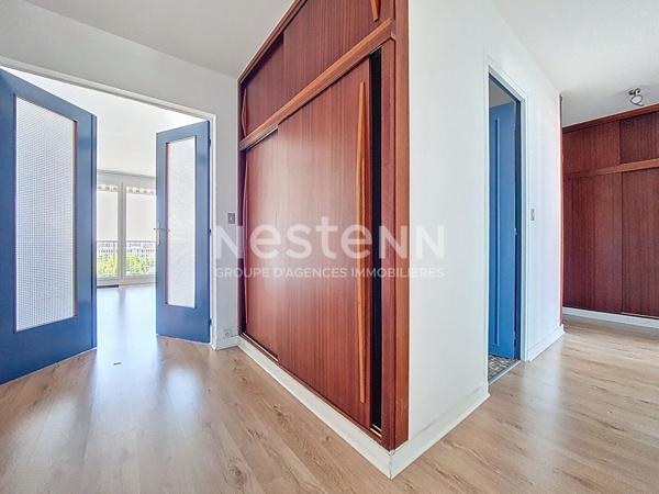 ORLEANS - T3 - RESIDENCE SECURISEE DE STANDING - RAVALEMENT VOTE ET PAYE - ASCENSEUR - BALCON - PARKING