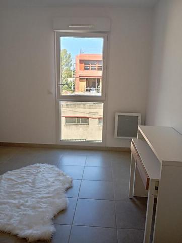 Aubagne - Appartement T3 récent de 58 m² avec terrasse, ascenseur et box fermé
