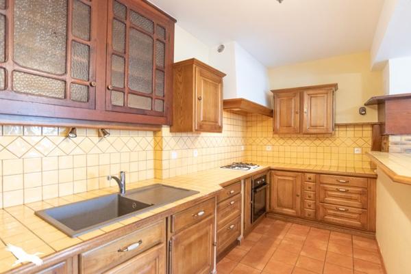 Maison à vendre |  Saint-Plancard |  8 pièces | 195 m²