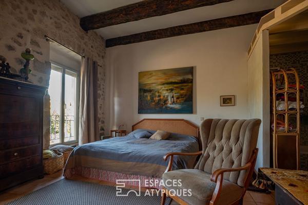 Loft d’artiste lumineux avec terrasse et vue