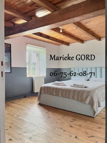 Maison en pierre Usson En Forez 6 chambres 248.33 m2 sur 1191 m² terrain attenant