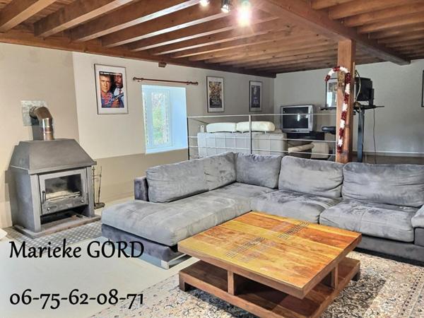 Maison en pierre Usson En Forez 6 chambres 248.33 m2 sur 1191 m² terrain attenant