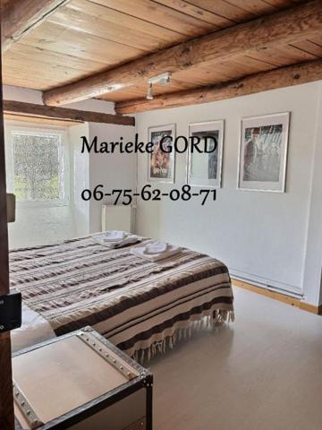 Maison en pierre Usson En Forez 6 chambres 248.33 m2 sur 1191 m² terrain attenant