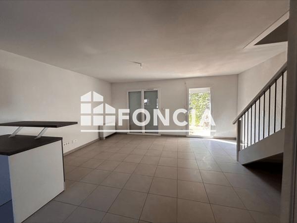 Location Maison 4 pièces 72.86 m² - ROUTE DU VIEUX CANNET Le Cannet Des Maures 83340