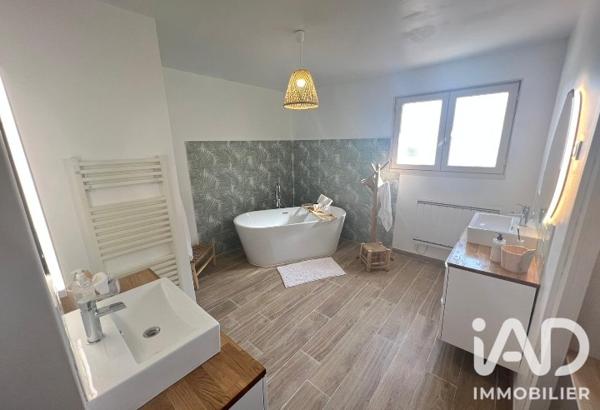 Maison à vendre 6 pièces 166 m² Ensuès-la-Redonne