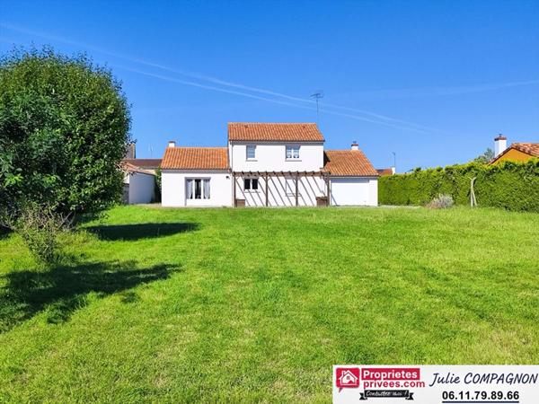 Maison familiale de 145 m² env. avec 4 chambres, garage et grand jardin