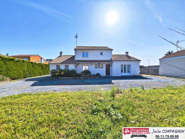 Maison familiale de 145 m² env. avec 4 chambres, garage et grand jardin
