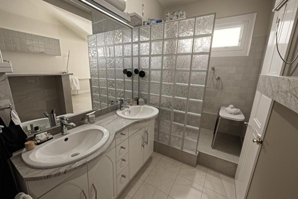 Maison à Vendre en Viager  à Lancon de Pce - 100 000