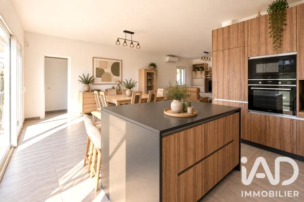 Maison à vendre 5 pièces 110 m² La Fare-les-Oliviers