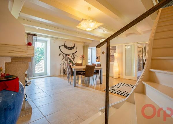 Maison à vendre    6 pièces •  Privas