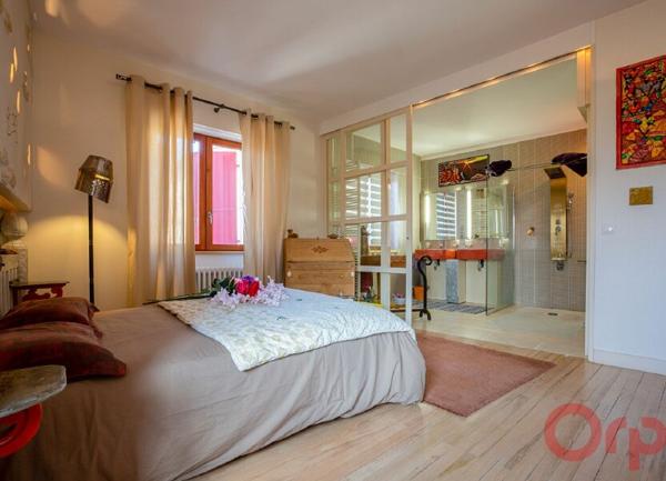 Maison à vendre    6 pièces •  Privas