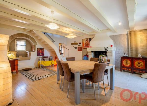 Maison à vendre    6 pièces •  Privas