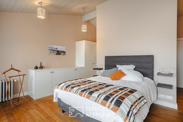 Maison contemporaine et horizon marin