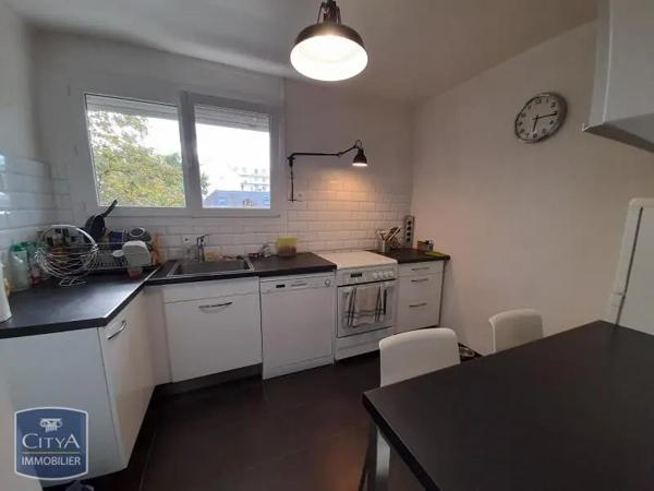 Appartement à louer 2 pièces 49.65m² Tours (37000)