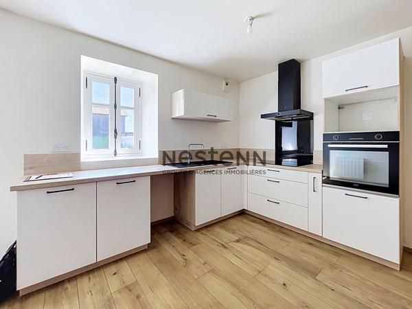 A LOUER - Maison entièrement rénovée 3 chambres à ARZAL