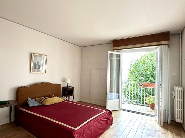 Appartement T2 - 63 m2 avec Ascenseur - ST SERVAN Centre