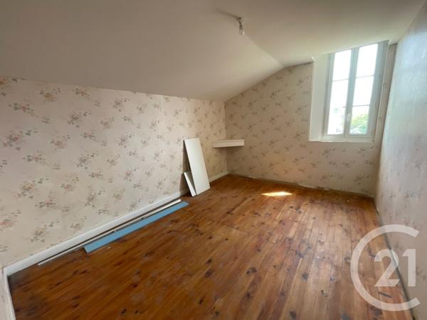Maison à vendre  5 pièces - 124,70 m 2   COUTRAS  - 33