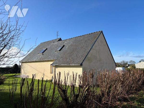 Maison a Vendre à BRIEC, en Finistère Sud (29), en Campagne aux portes du Bourg, en EXCLUSIVITE...