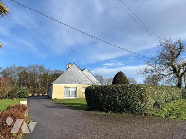 Maison a Vendre à BRIEC, en Finistère Sud (29), en Campagne aux portes du Bourg, en EXCLUSIVITE...