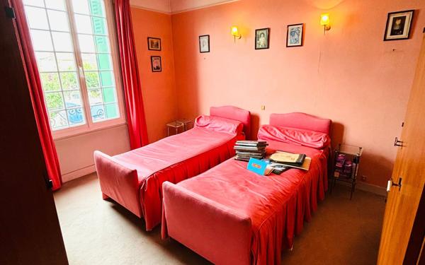 Maison à vendre    4 pièces •  Stains