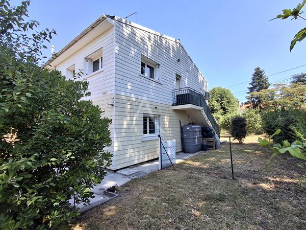Maison Saintes Rive Gauche 7 pièces 160 m2